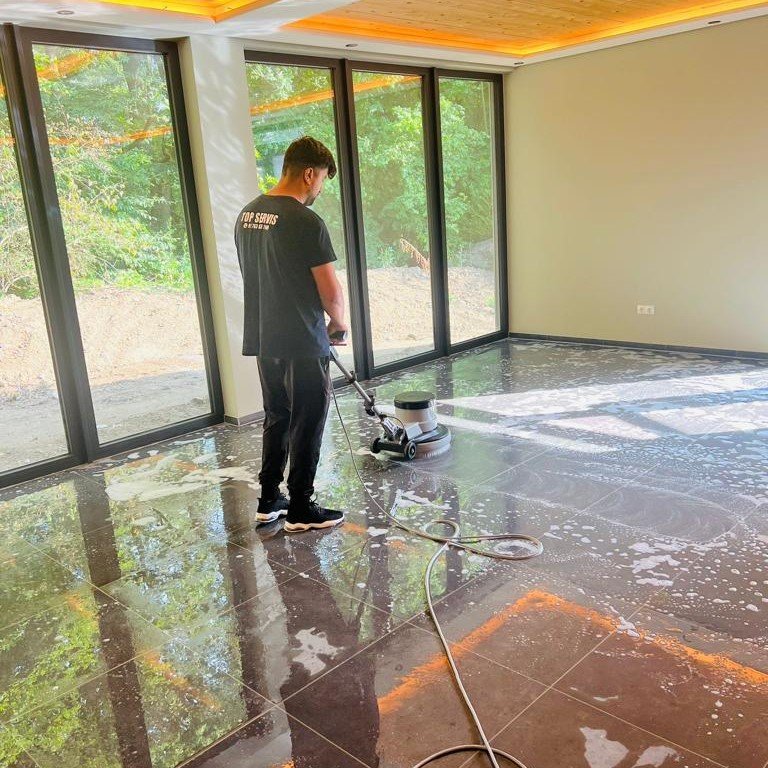 Grundreinigung und Sonderreinigung